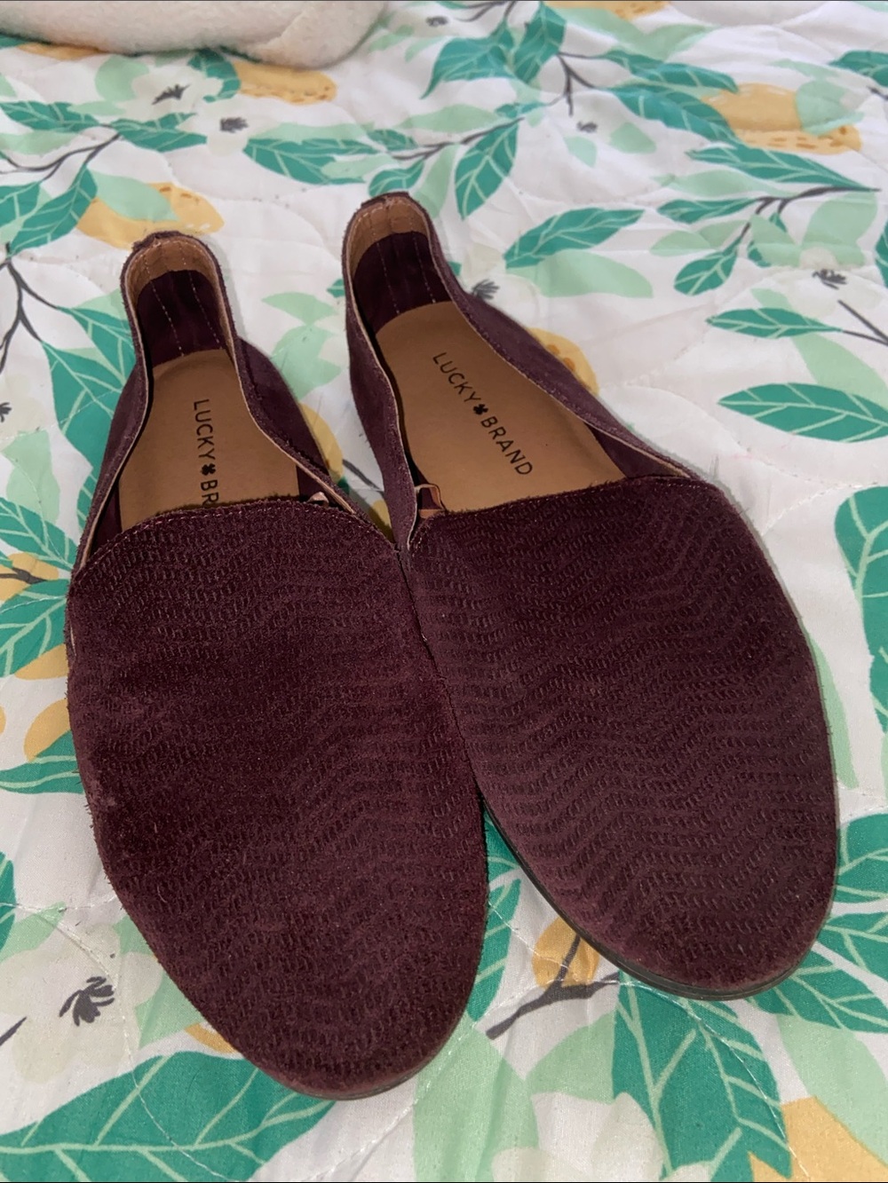 LB BURGUNDY MAROON LOAFERS Lucky Brand Soft Leather Flats